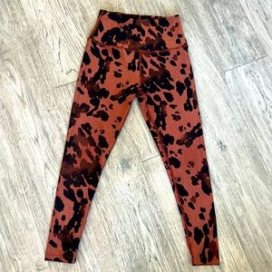 Beyond Yoga Spacedye Copper Animal Print Pants
